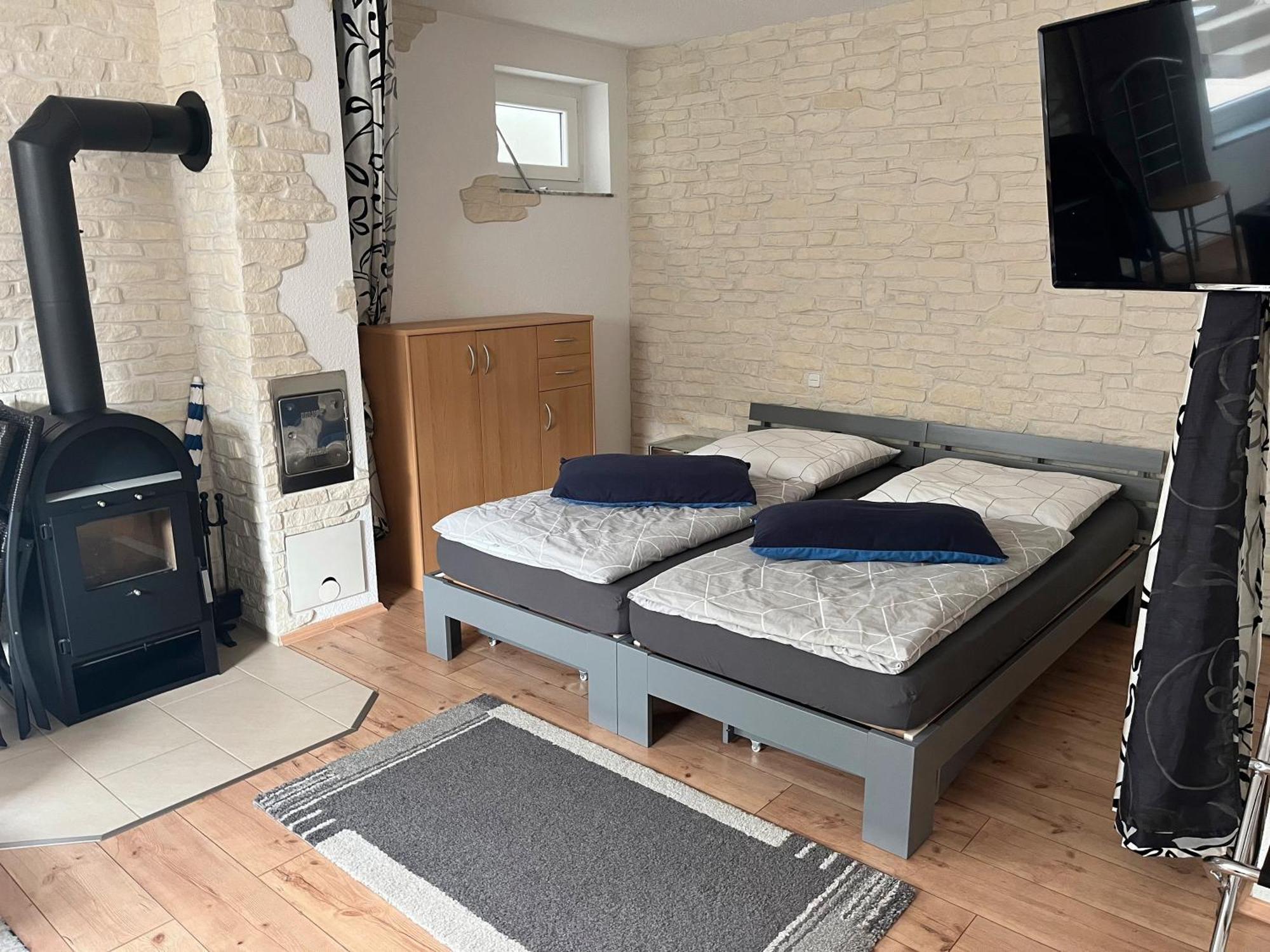 Ferienwohnung Holder Dettingen an der Erms Екстер'єр фото